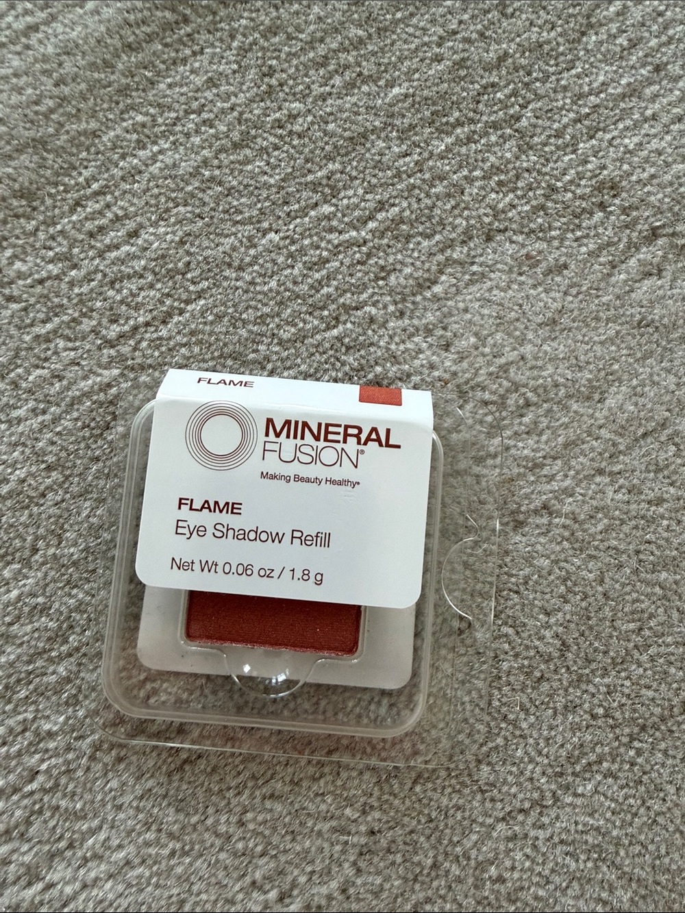 NIB Mineral Fusion Eye Shadow Refill in Flame